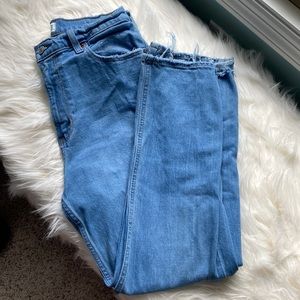 AF Ankle Straight Ultra High Rise Jeans